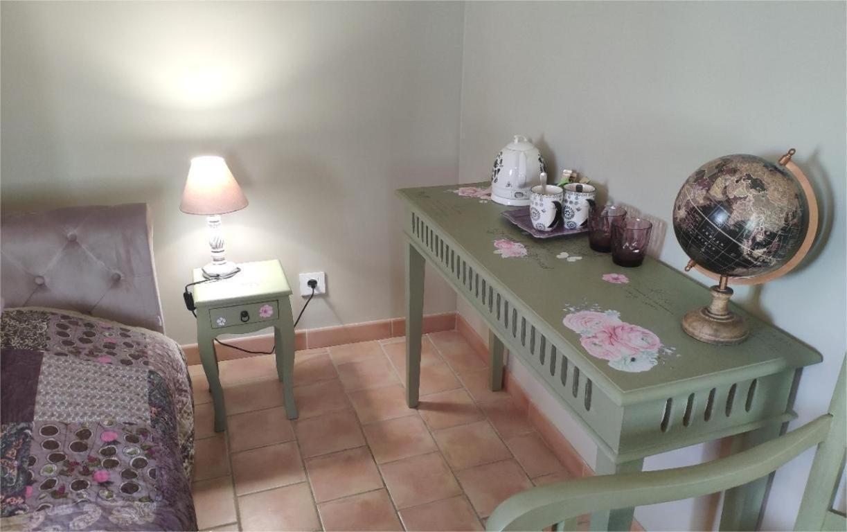 Mas En Baronnies Provencales Hotel Eygaliers  Room photo